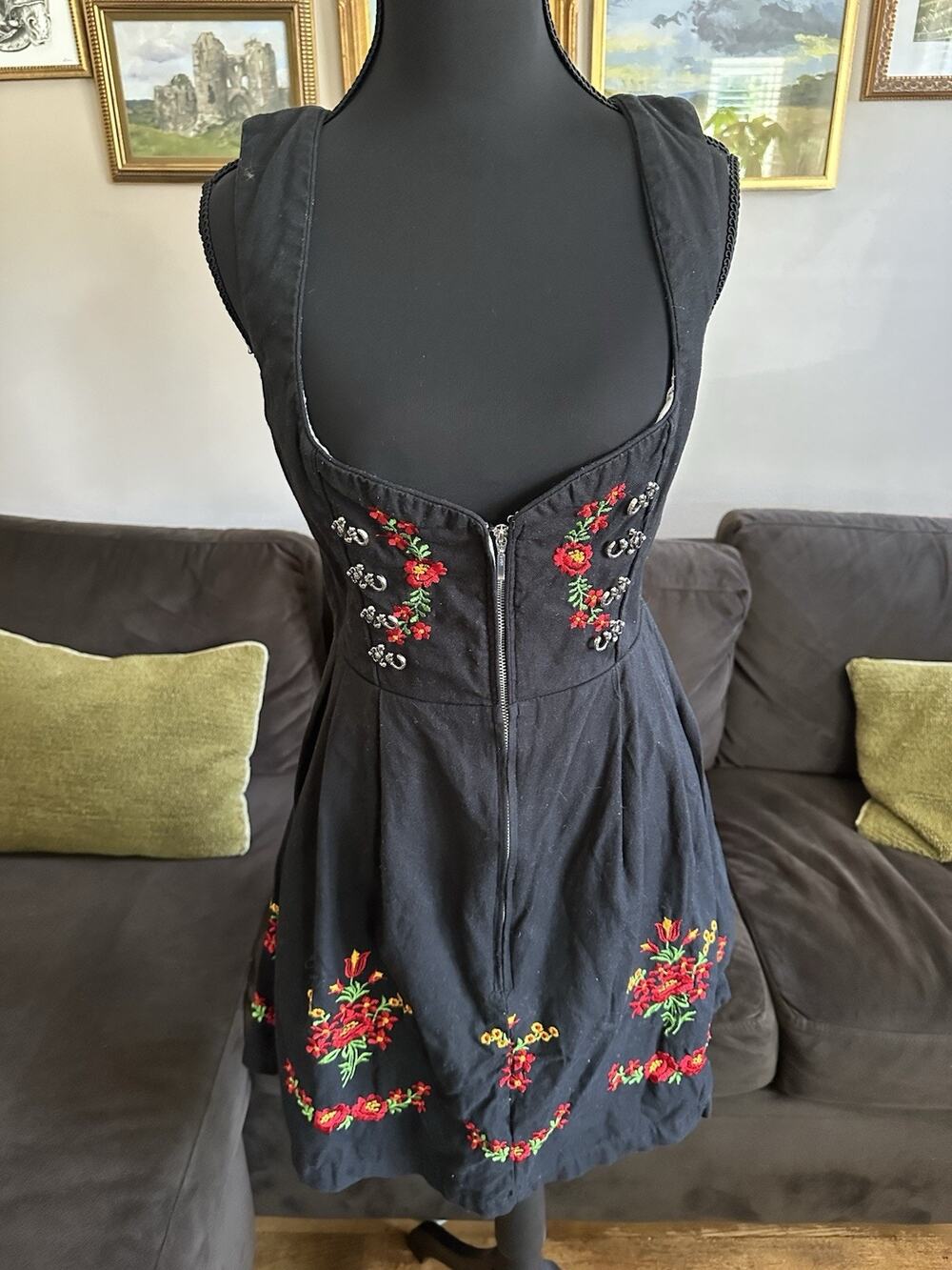 Original Steindk Dirndl Dress EU36 Embroidery Black Austria Oktoberfest Cotton